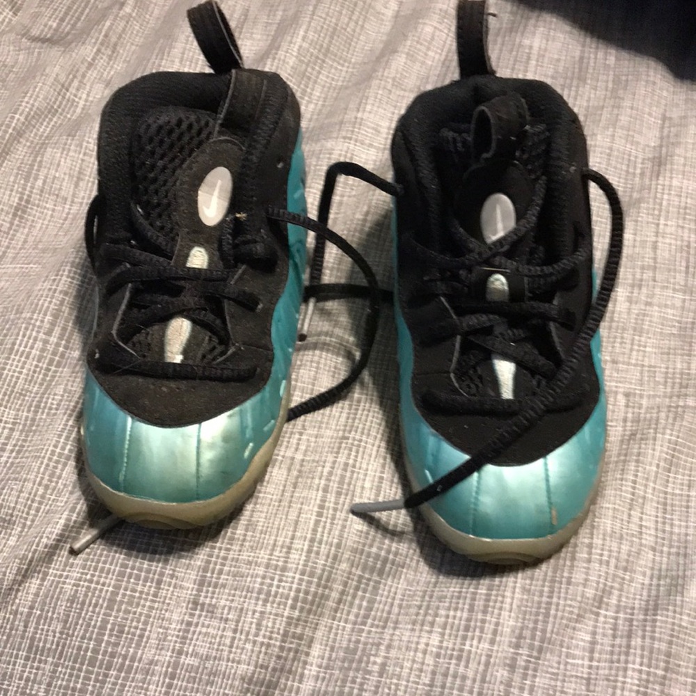 Kids Nike shoes